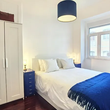 Castle View, Two Bedroom アパート *